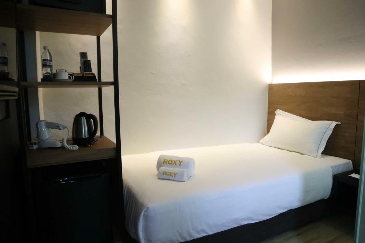 קוצ'ינג Roxy Hotel Padungan מראה חיצוני תמונה