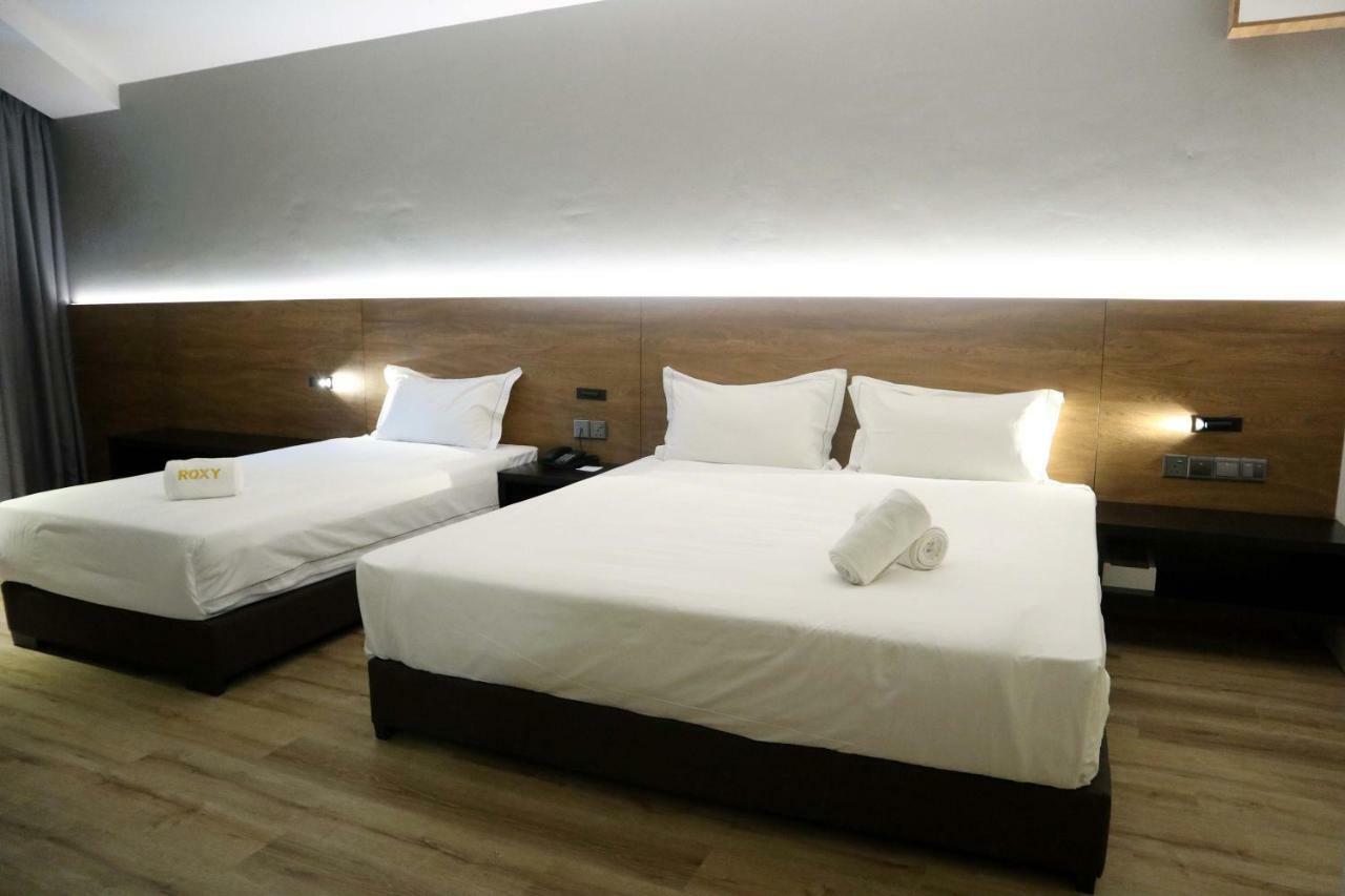 קוצ'ינג Roxy Hotel Padungan מראה חיצוני תמונה